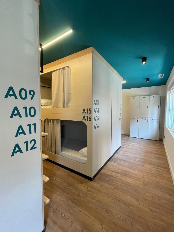Bulezen Urban Hostel 폰테베드라 외부 사진
