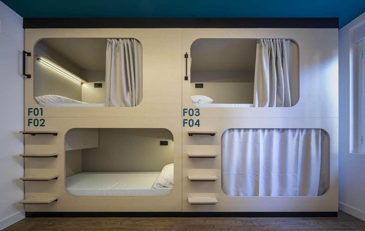 Bulezen Urban Hostel 폰테베드라 외부 사진