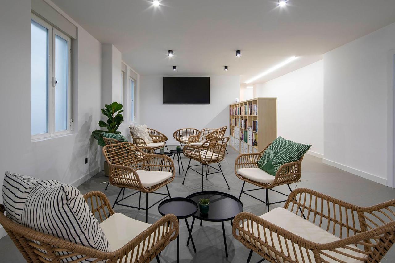 Bulezen Urban Hostel 폰테베드라 외부 사진